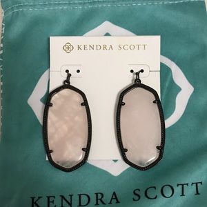 Kendra Scott Color Bar Danielle Earrings